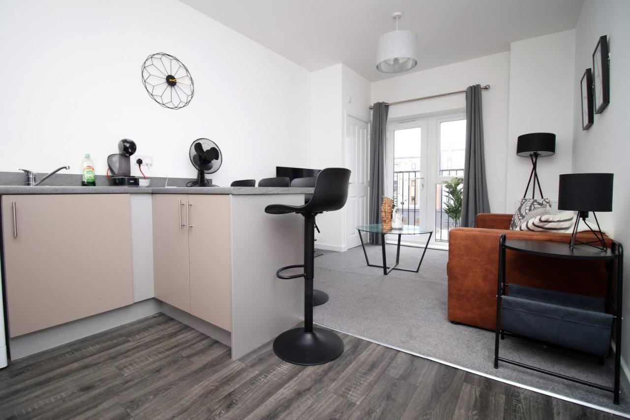 Beachview By Mia Living Close To Beach, Free Parking, Modern 2 Bedroom Apartment Barry Eksteriør billede