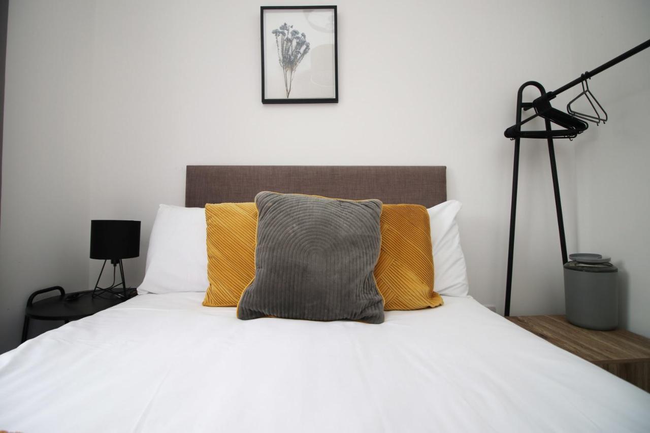 Beachview By Mia Living Close To Beach, Free Parking, Modern 2 Bedroom Apartment Barry Eksteriør billede