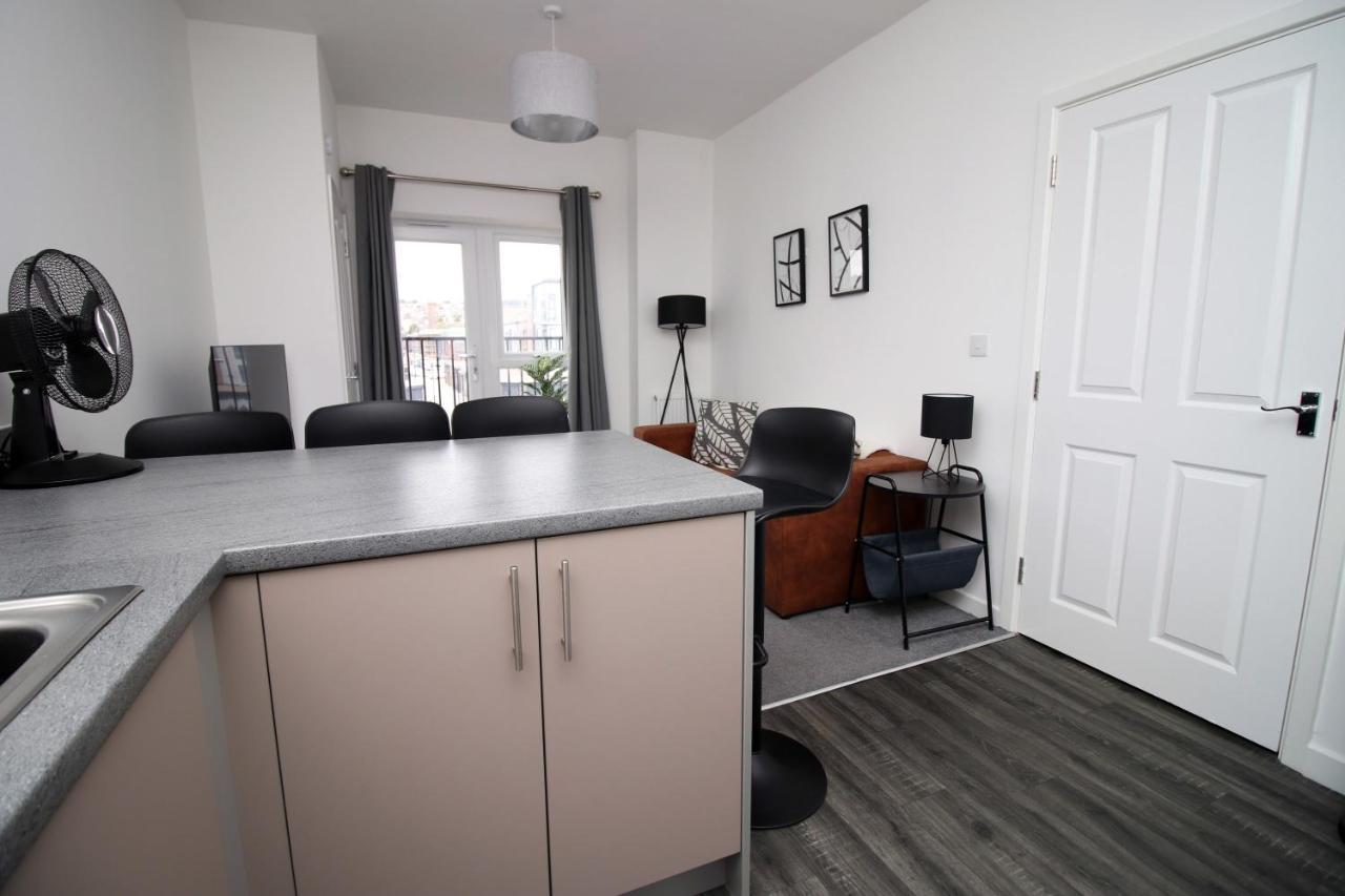 Beachview By Mia Living Close To Beach, Free Parking, Modern 2 Bedroom Apartment Barry Eksteriør billede